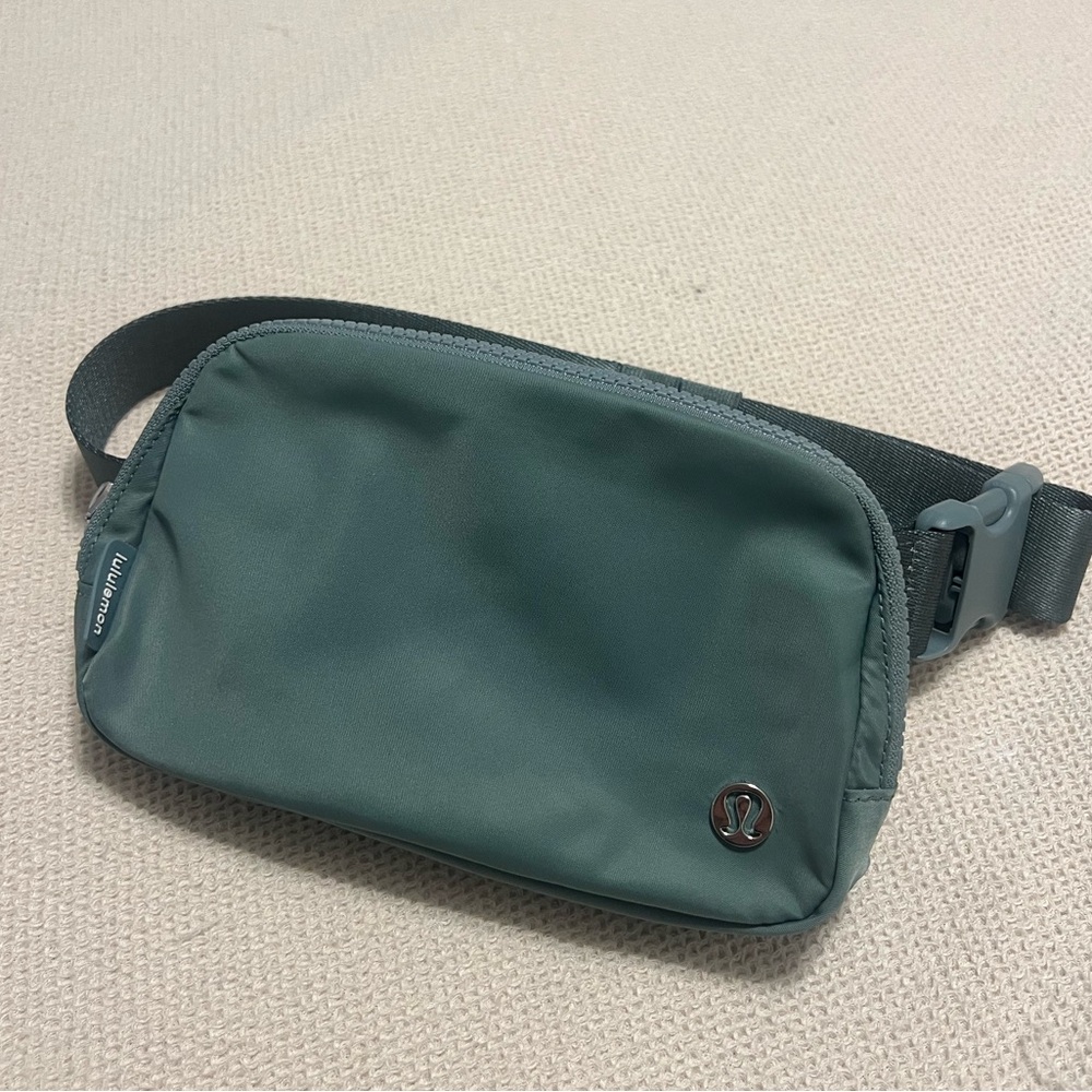 Lululemon Belt Bag